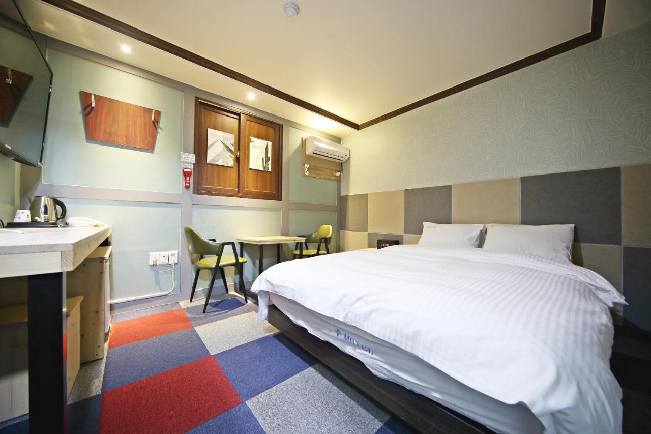 Subiztel Motel Pohang Eksteriør bilde