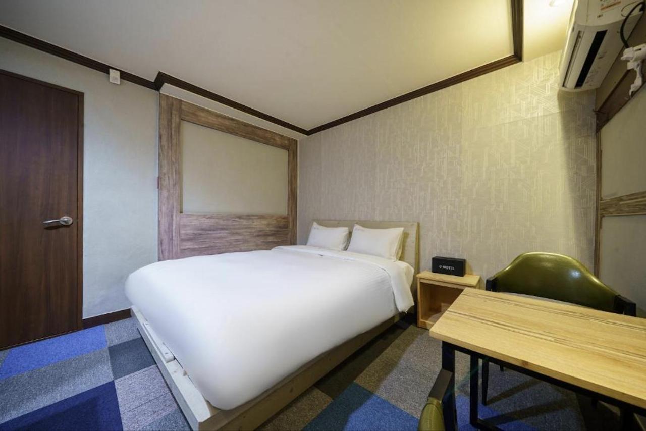 Subiztel Motel Pohang Eksteriør bilde